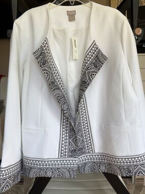 NWT CHICOS white and black printed border jacket
